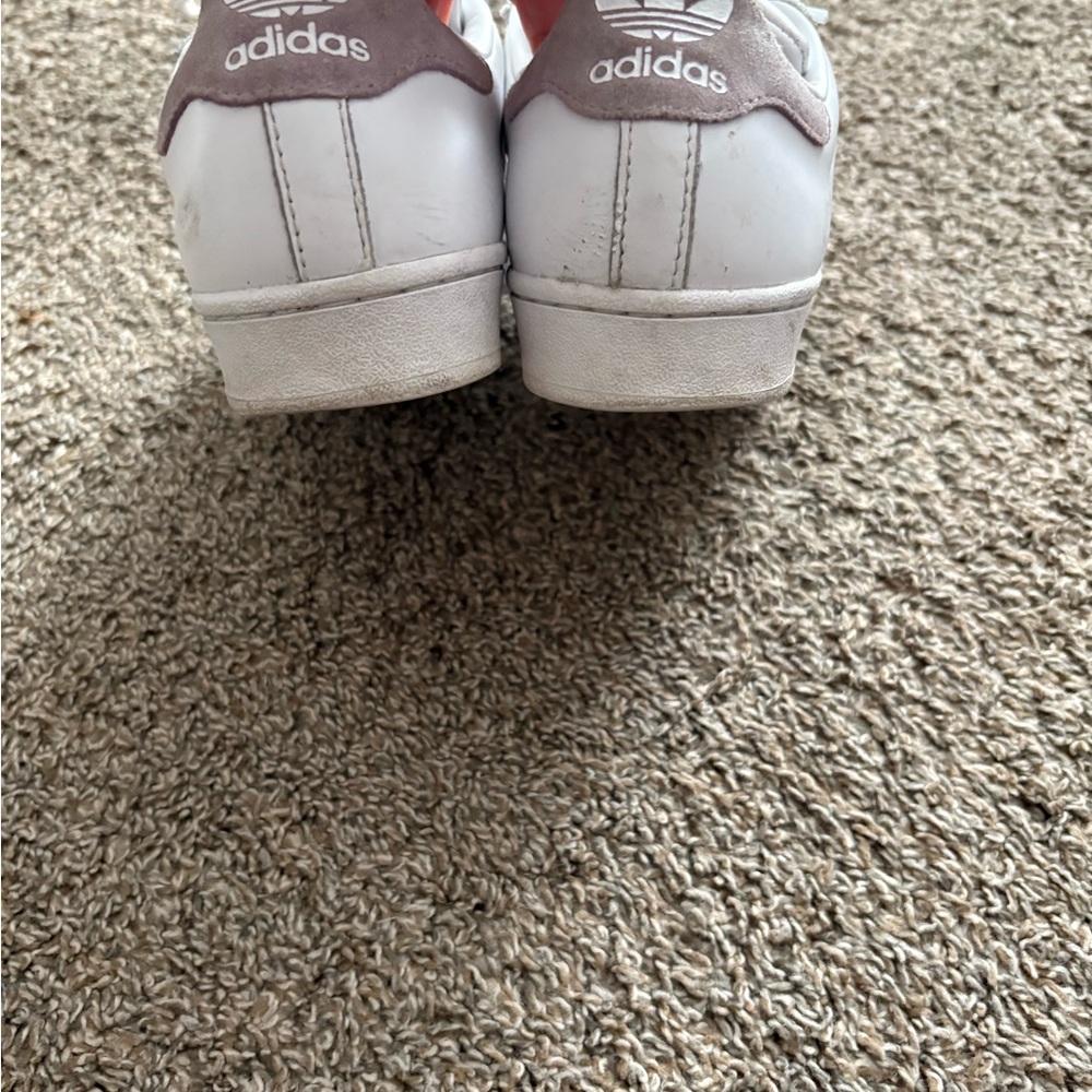 Adidas Superstar White and Light Purple Shoes - Picture 6 of 7